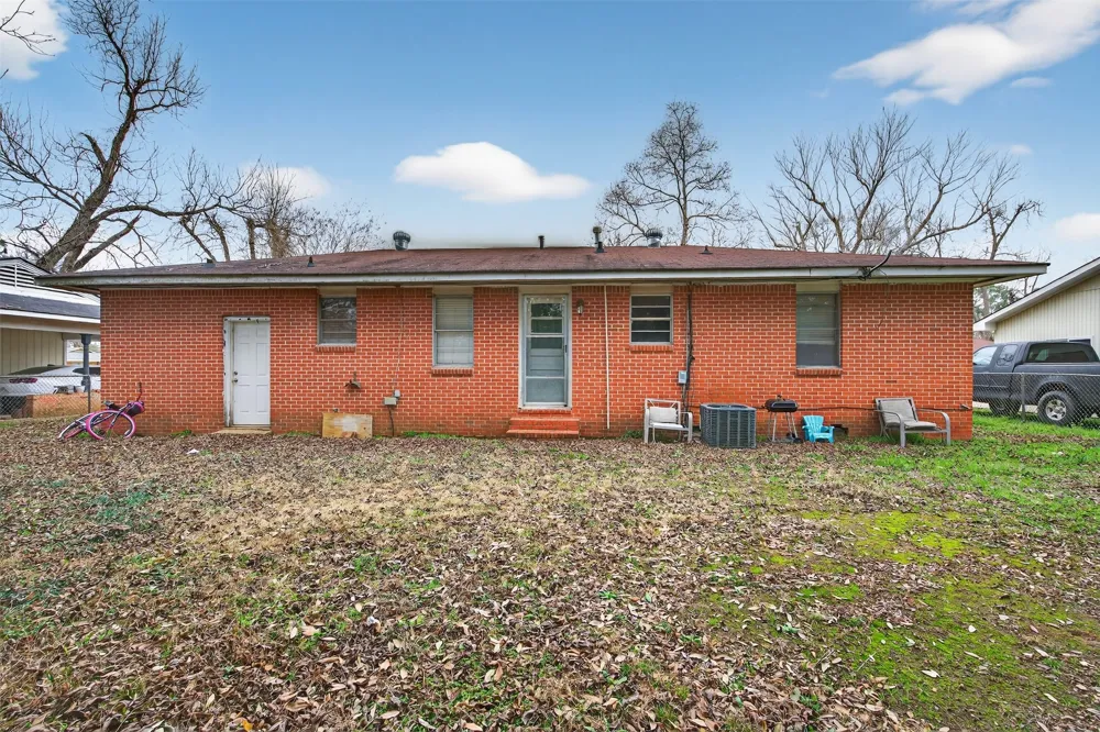 511 Hancock Natchitoches, LA 71457