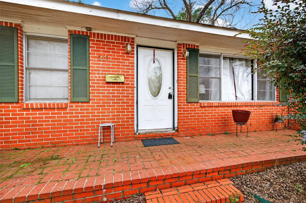 511 Hancock Natchitoches, LA 71457