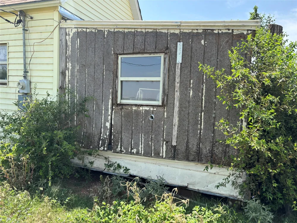 12605 County Road 182 Hamlin, TX 79520