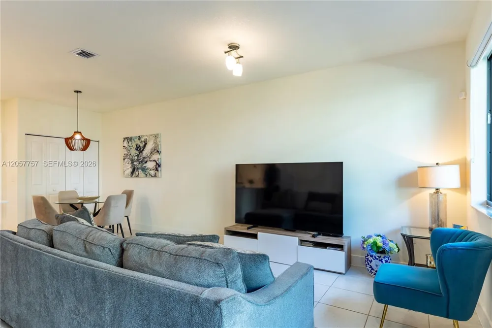 4623 NW 83rd Pkwy Doral, FL 33166