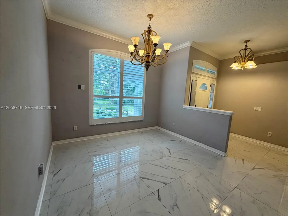8 wayler pl Palm Coast, FL 32164