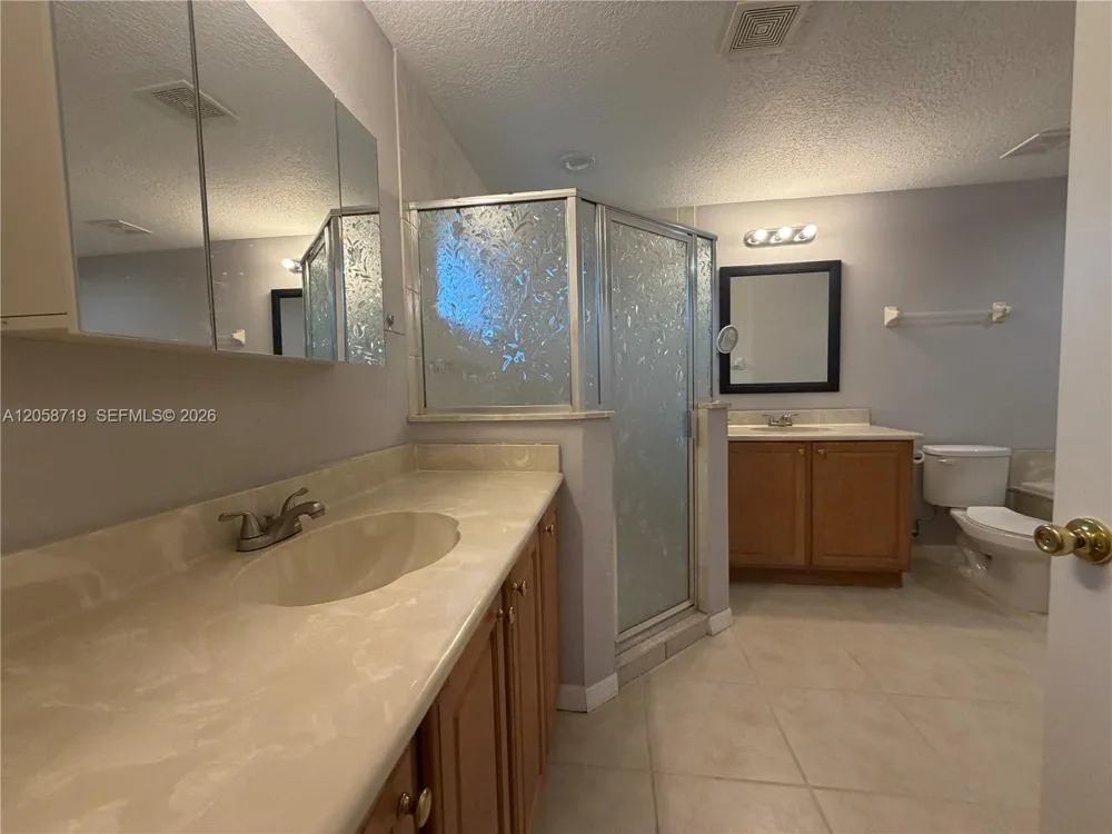 8 wayler pl Palm Coast, FL 32164