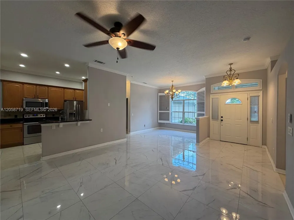 8 wayler pl Palm Coast, FL 32164