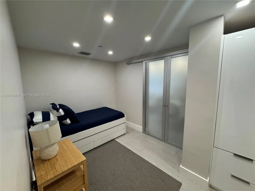201 Crandon Blvd #520 Key Biscayne, FL 33149