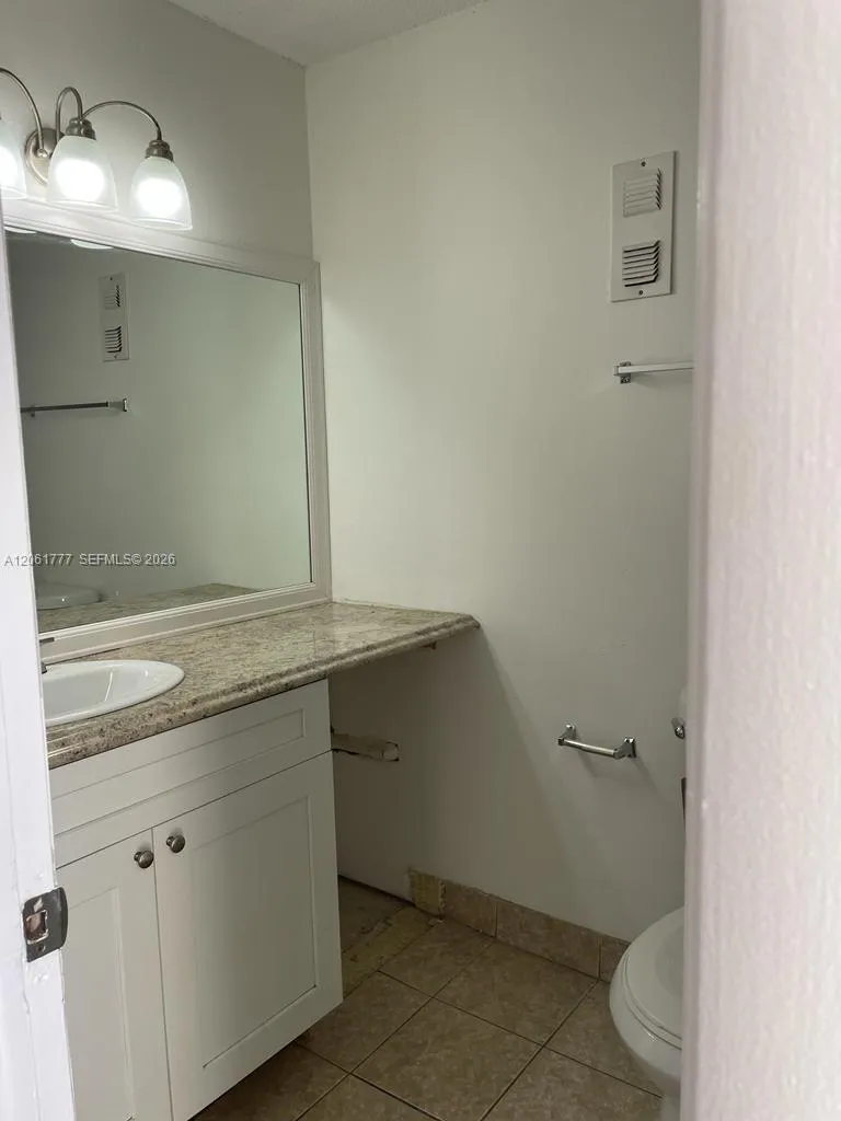 2017 NW 46th Ave #A202 Lauderhill, FL 33313