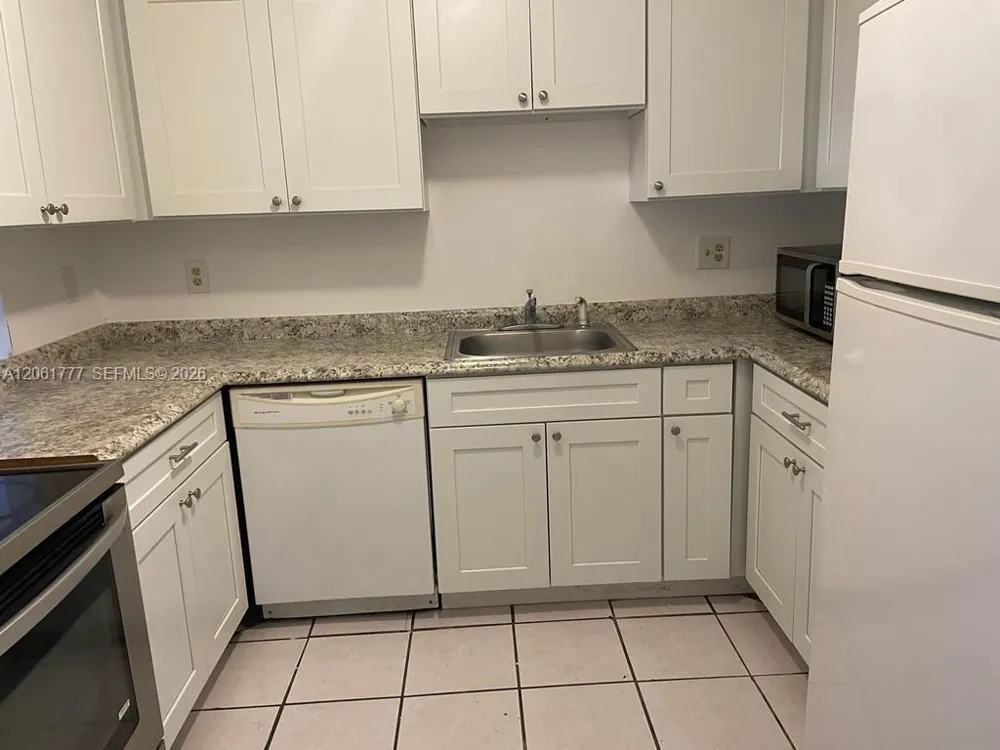 2017 NW 46th Ave #A202 Lauderhill, FL 33313