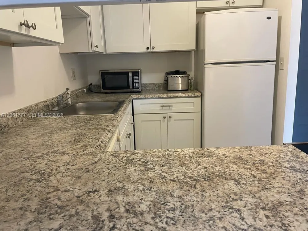 2017 NW 46th Ave #A202 Lauderhill, FL 33313