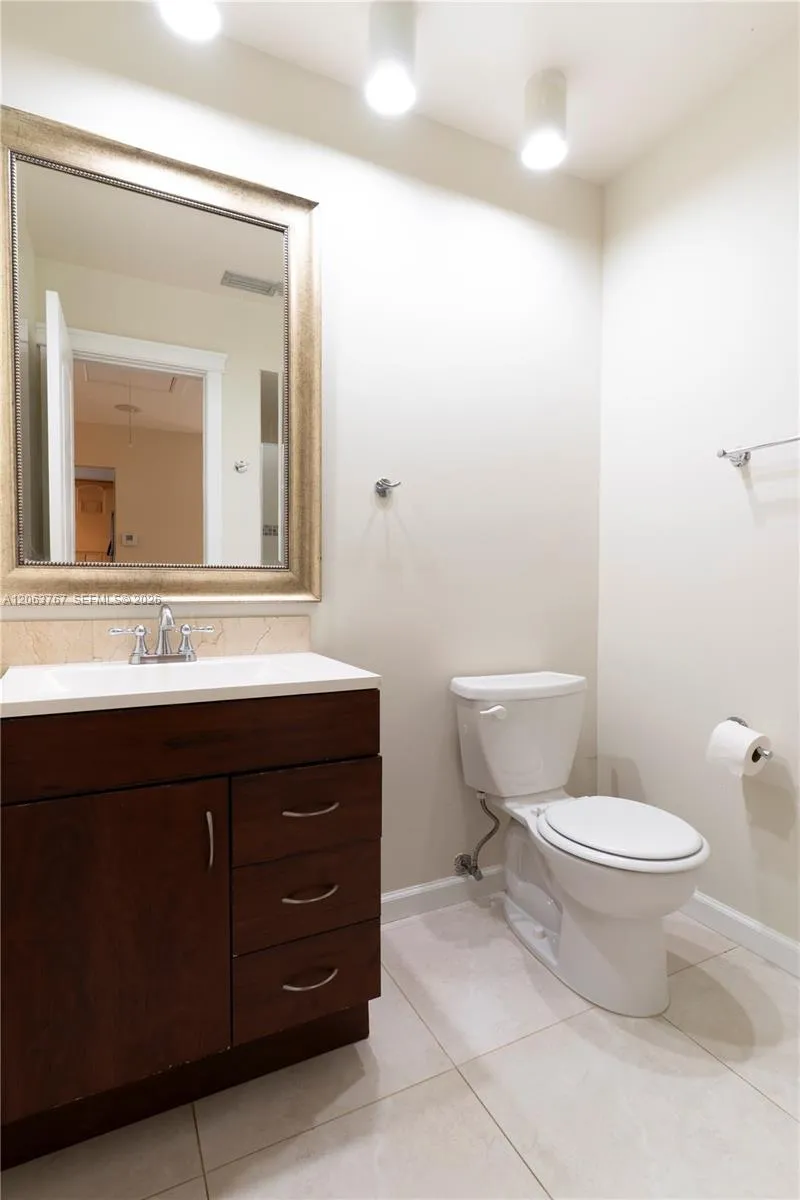 1494 Springside Dr #1494 Weston, FL 33326