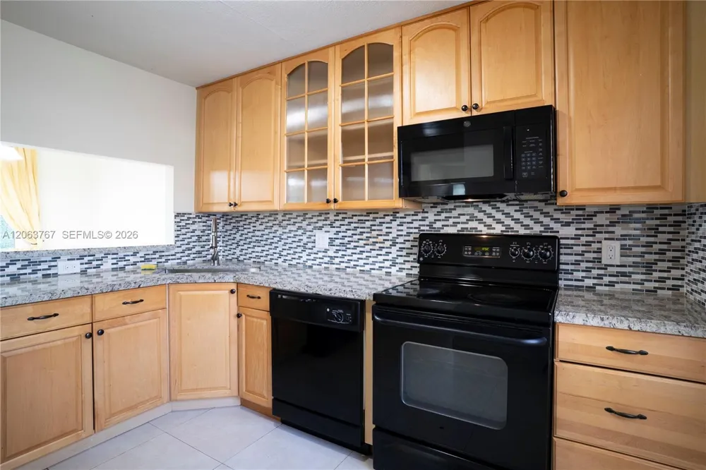1494 Springside Dr #1494 Weston, FL 33326