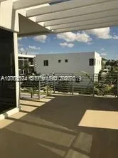 10125 NW 75 terr Miami, FL 33178