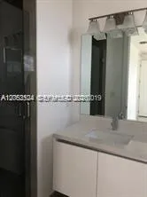 10125 NW 75 terr Miami, FL 33178