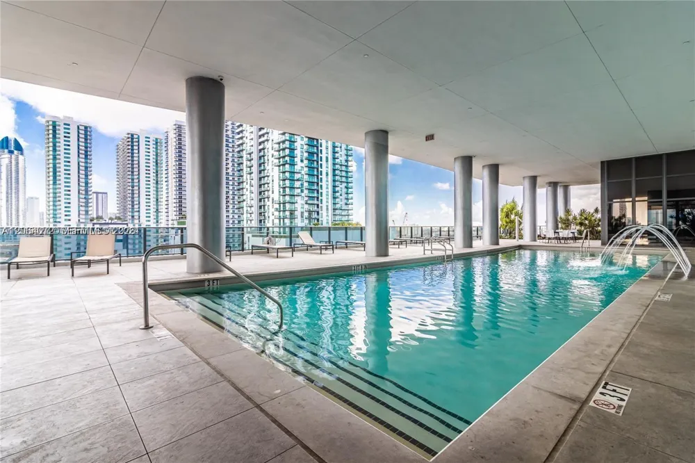 1600 NE 1st Ave #2903 Miami, FL 33132
