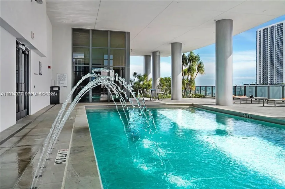 1600 NE 1st Ave #2903 Miami, FL 33132