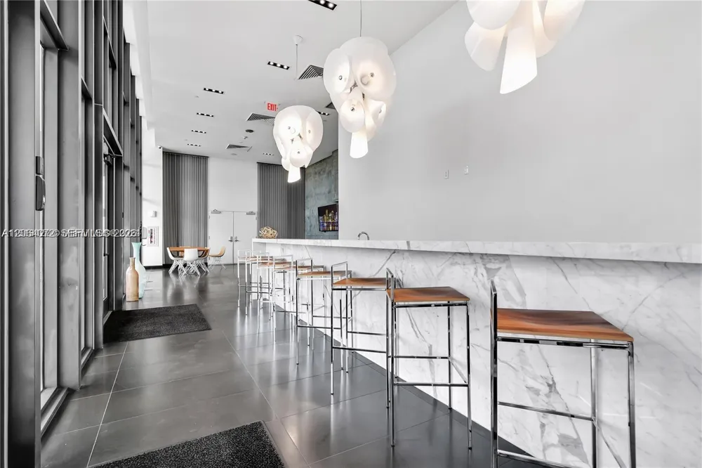1600 NE 1st Ave #2903 Miami, FL 33132
