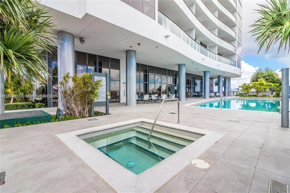 1600 NE 1st Ave #2903 Miami, FL 33132