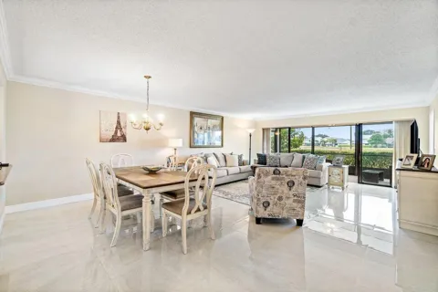 5771 FAIRWAY PARK COURT #103