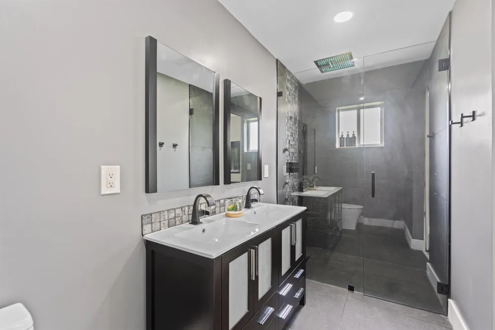 4217 Cherrywood Court Weston, FL 33331