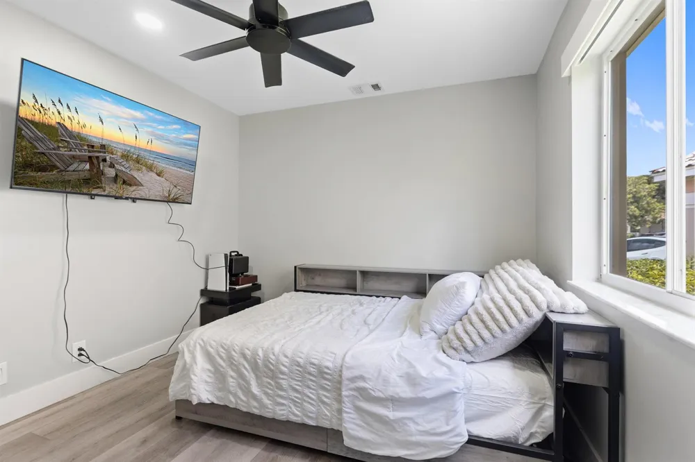 4217 Cherrywood Court Weston, FL 33331