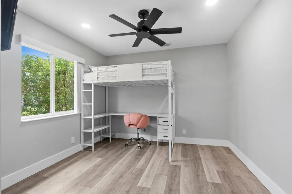 4217 Cherrywood Court Weston, FL 33331