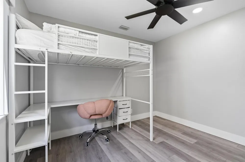 4217 Cherrywood Court Weston, FL 33331
