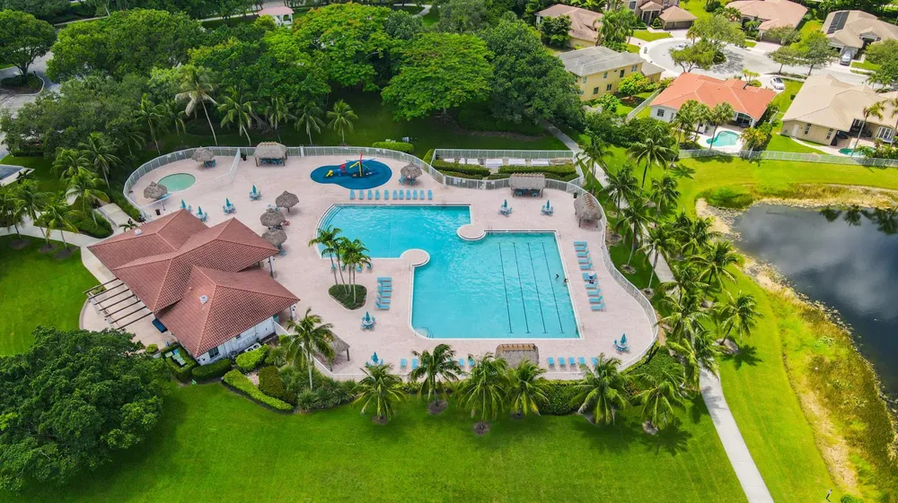 4217 Cherrywood Court Weston, FL 33331