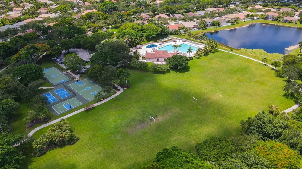 4217 Cherrywood Court Weston, FL 33331