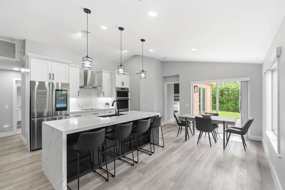 4217 Cherrywood Court Weston, FL 33331