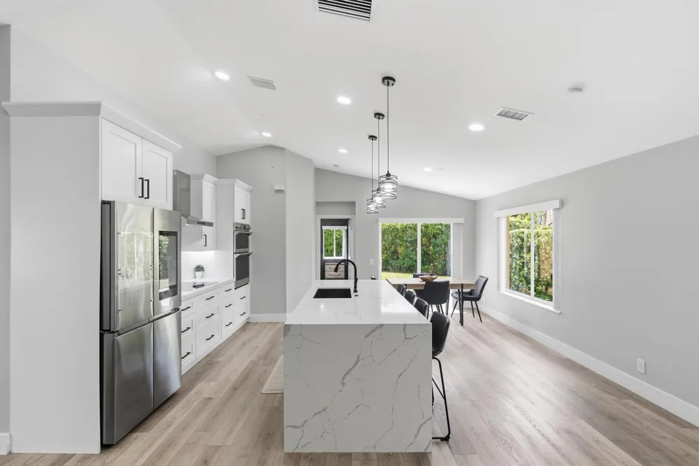 4217 Cherrywood Court Weston, FL 33331