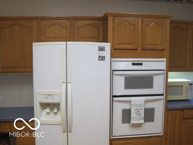 1025 500 W Lebanon, IN 46052