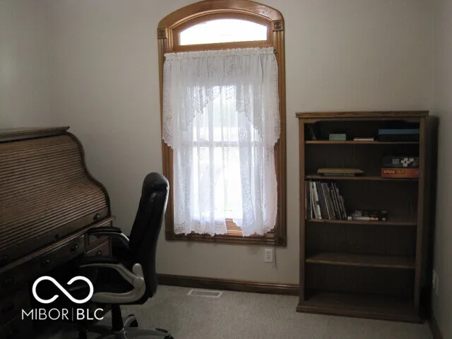 1025 500 W Lebanon, IN 46052