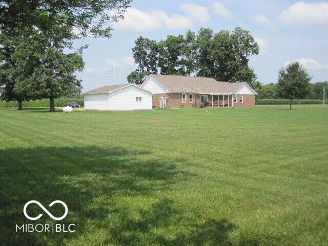 1025 500 W Lebanon, IN 46052