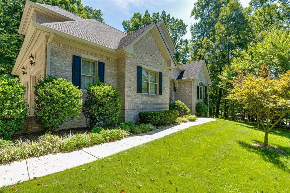 2910 Blue Teal Lane Signal Mountain, TN 37377