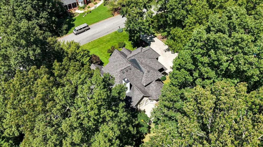 2910 Blue Teal Lane Signal Mountain, TN 37377
