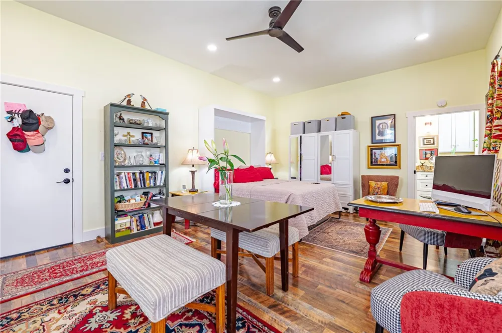 1102 1st Street Bayside, TX 78340