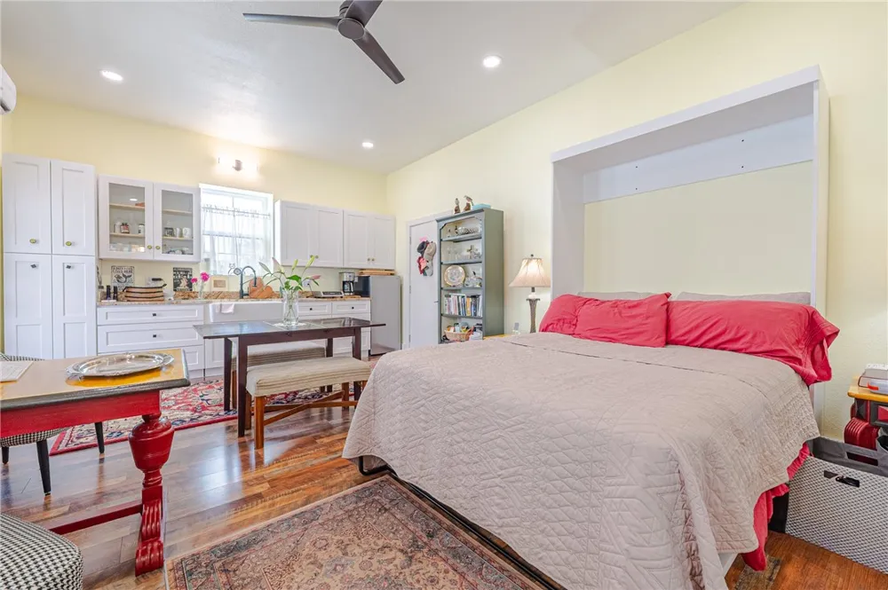 1102 1st Street Bayside, TX 78340
