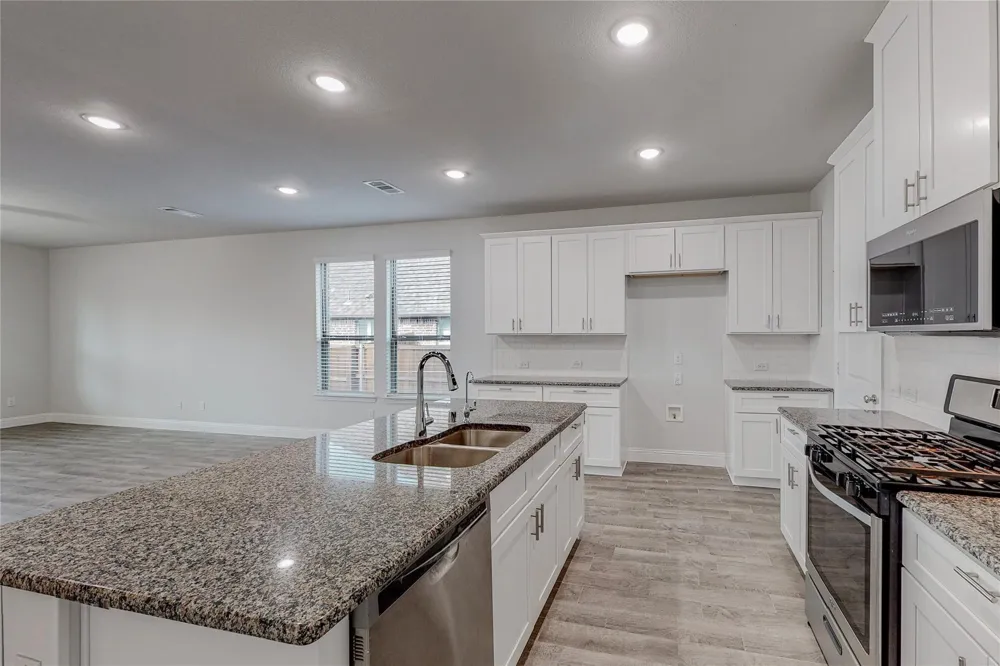 961 Waterview Drive Prosper, TX 75078