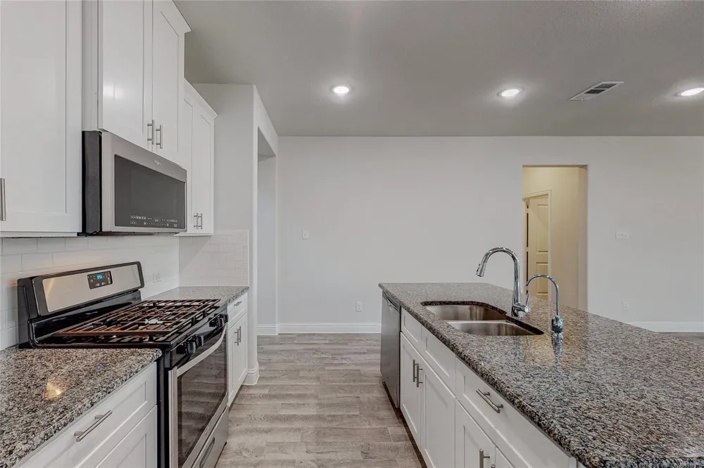 961 Waterview Drive Prosper, TX 75078
