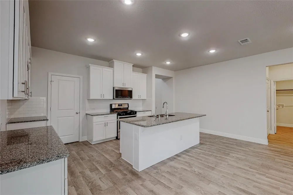 961 Waterview Drive Prosper, TX 75078