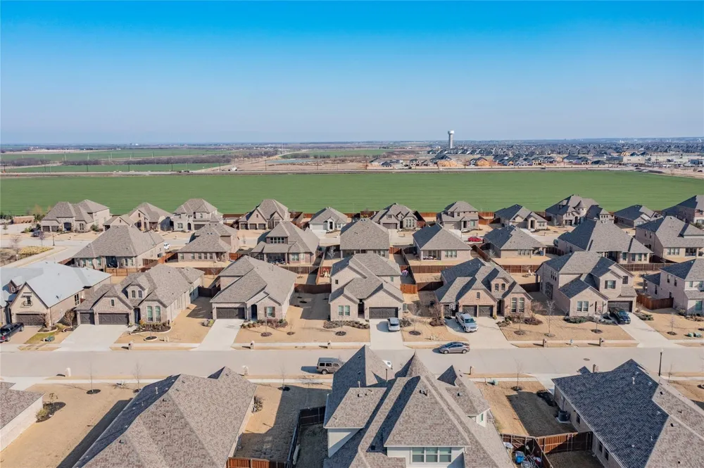 961 Waterview Drive Prosper, TX 75078