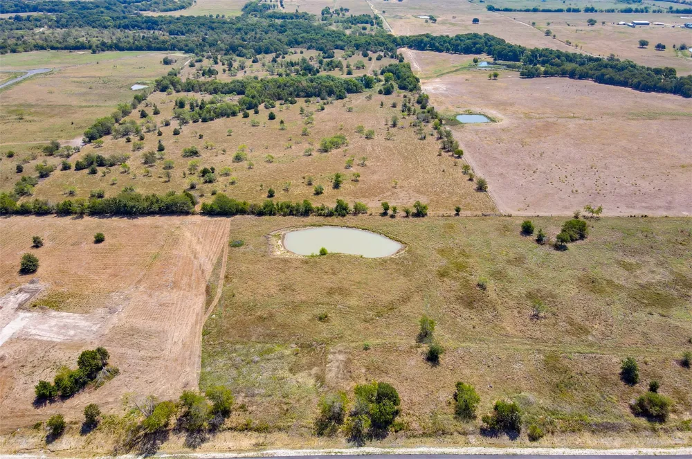 1395 Channing Lane Wills Point, TX 75169