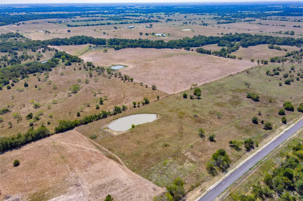 1395 Channing Lane Wills Point, TX 75169