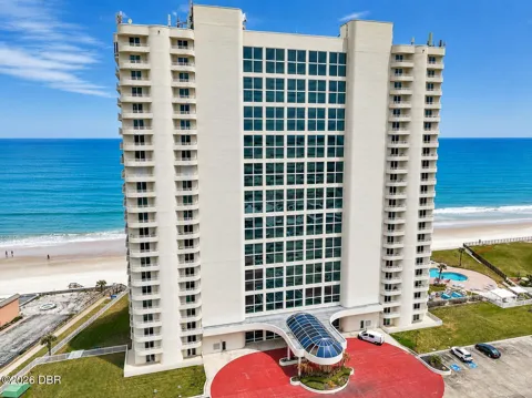 2545 S Atlantic Avenue #104-105