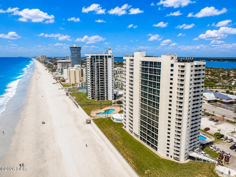 2545 S Atlantic Avenue #104-105 Daytona Beach Shores, FL 32118
