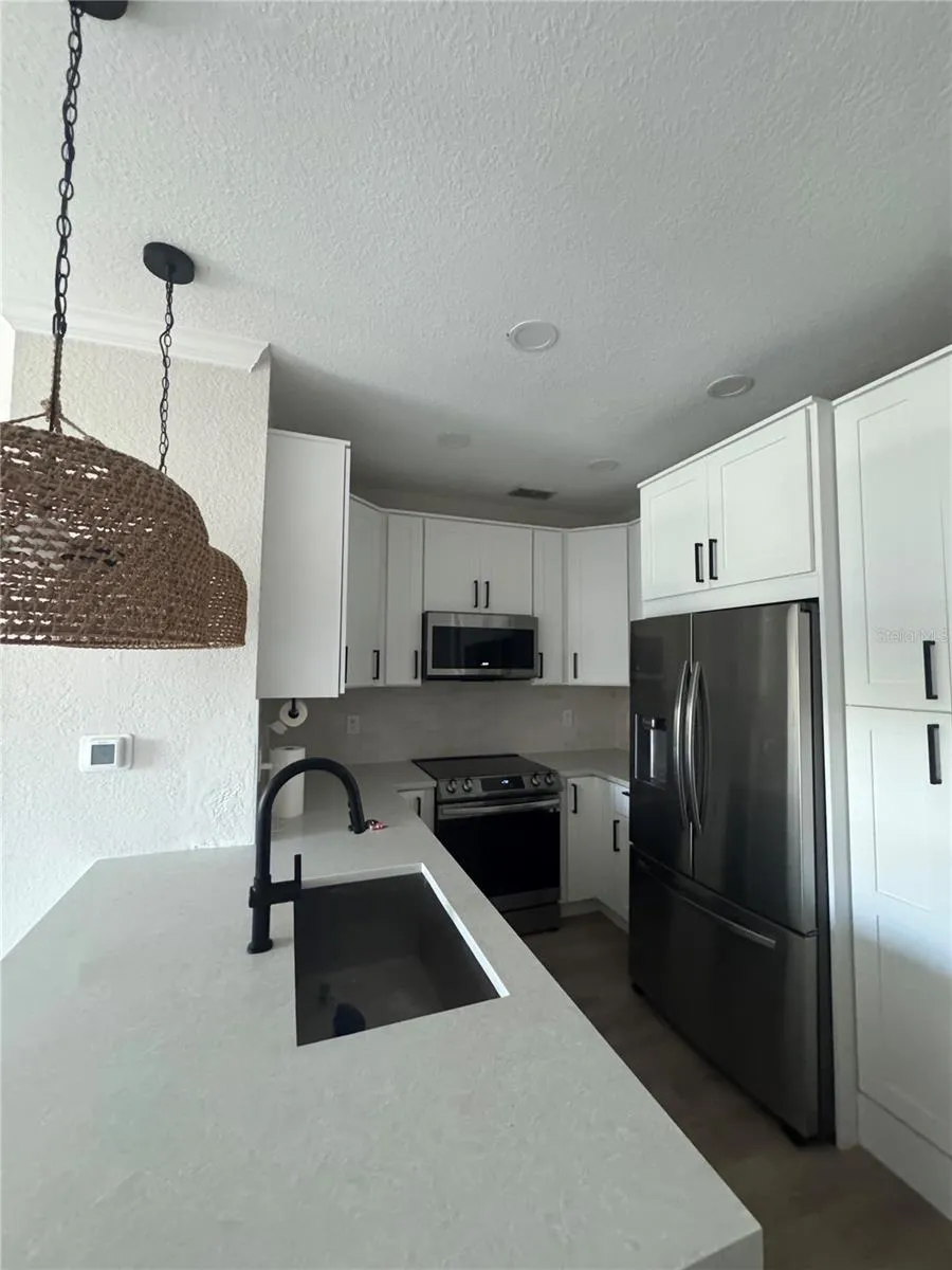 5000 CULBREATH KEY WAY #8-122 Tampa, FL 33611