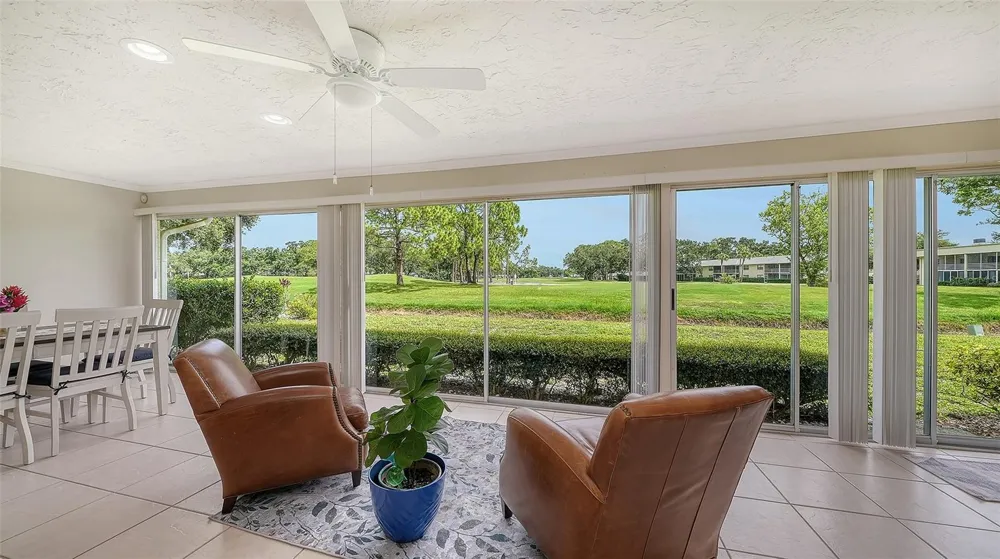 5621 PALM AIRE DRIVE Sarasota, FL 34243