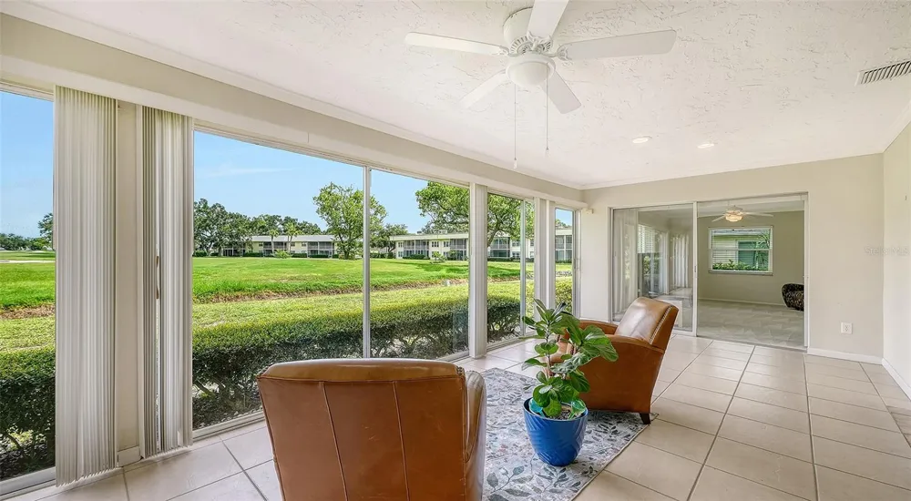 5621 PALM AIRE DRIVE Sarasota, FL 34243