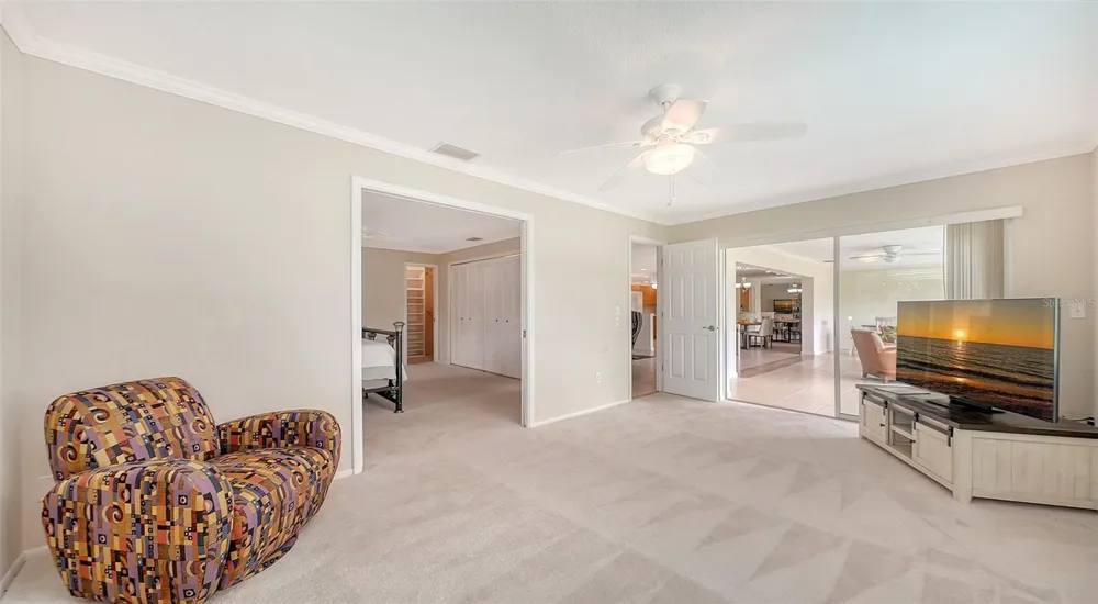 5621 PALM AIRE DRIVE Sarasota, FL 34243