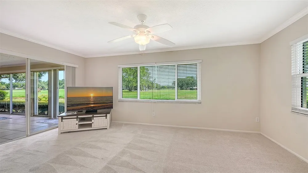 5621 PALM AIRE DRIVE Sarasota, FL 34243