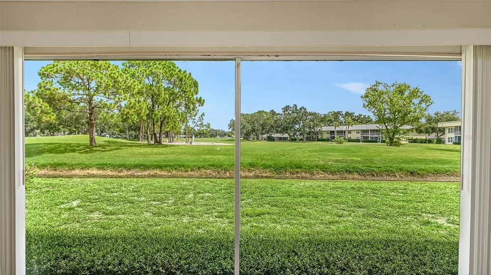 5621 PALM AIRE DRIVE Sarasota, FL 34243