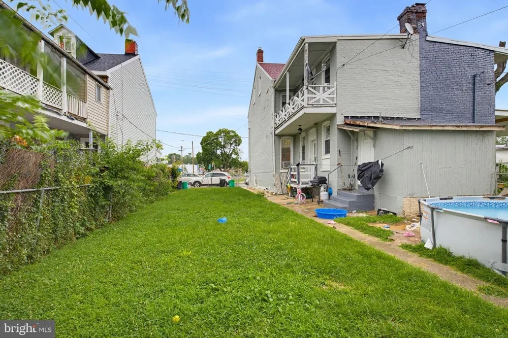 326 SMITH STREET York, PA 17401